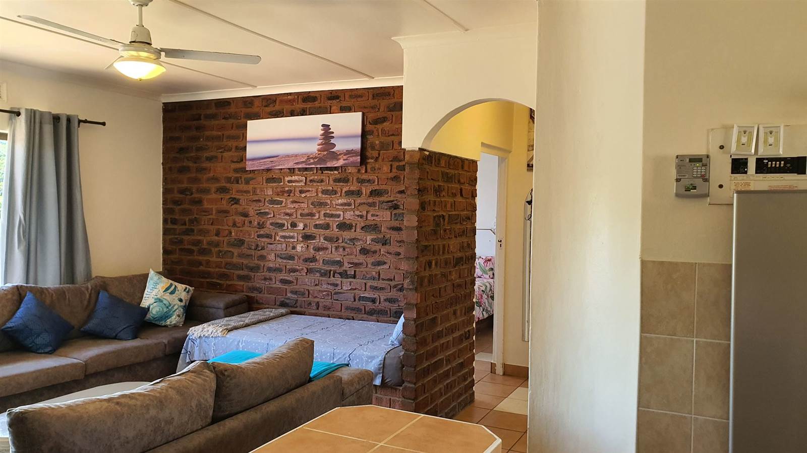 2 Bed Apartment in Leisure Bay photo number 3