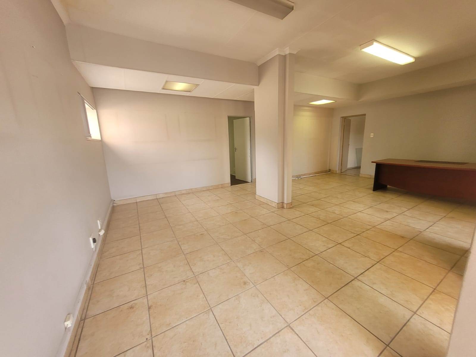 110  m² Commercial space in Kempton Park Central photo number 29