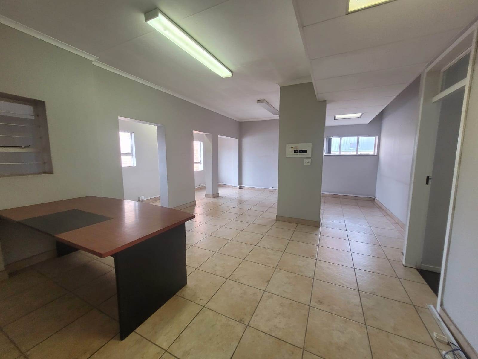 110  m² Commercial space in Kempton Park Central photo number 15