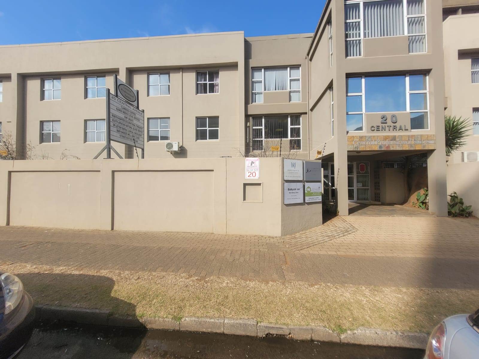 110  m² Commercial space in Kempton Park Central photo number 2
