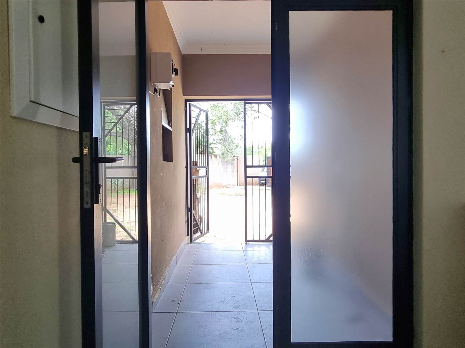 2 Bed House in Hectorspruit photo number 19