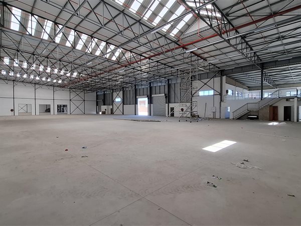 2 221  m² Industrial space