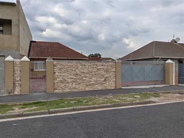 2 Bed House in Athlone