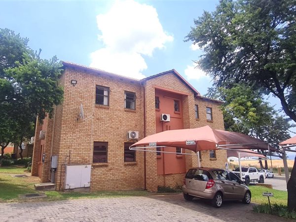 58 m² Office Space 58 m² Office Space