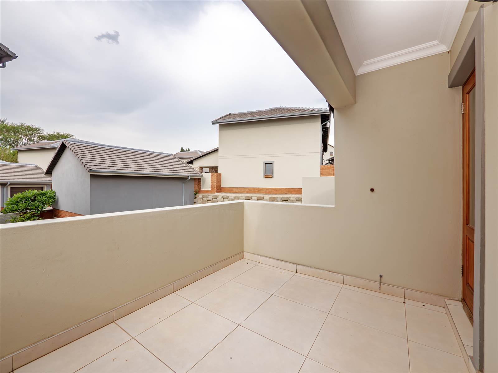 3 Bed Townhouse in Kyalami Hills photo number 16