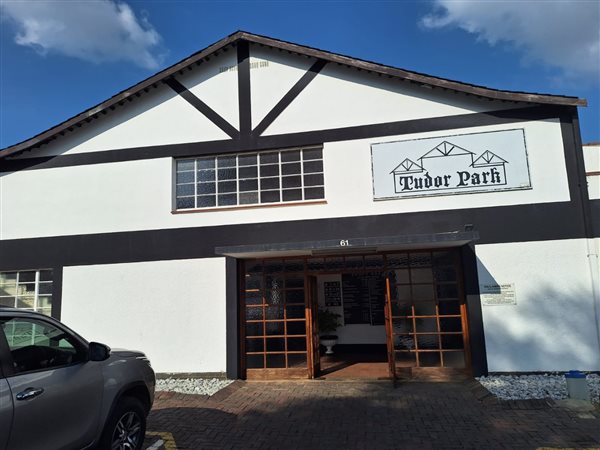 80 m² Commercial space 80 m² Commercial space