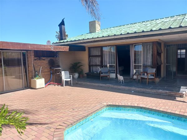 5 Bed House in Parow