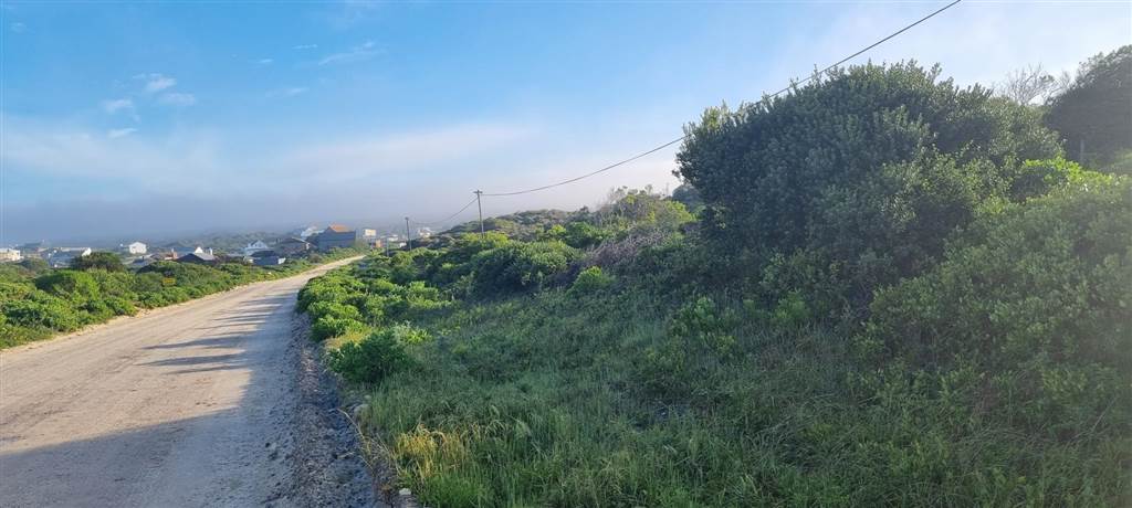 1611 m² Land available in Suiderstrand photo number 5