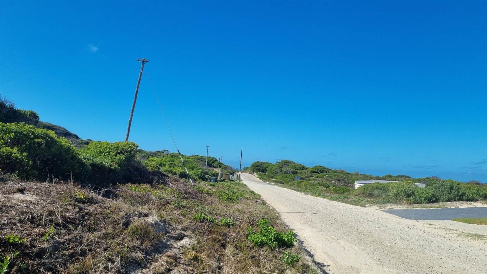 1611 m² Land available in Suiderstrand photo number 7