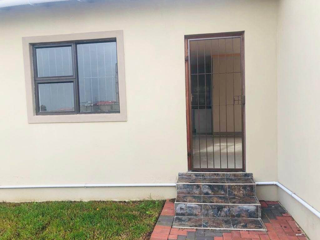 3 Bed House in Parsons Vlei photo number 25