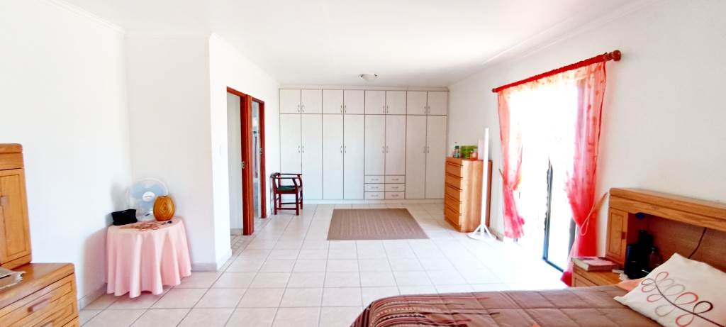 3 Bed House in Agulhas photo number 17