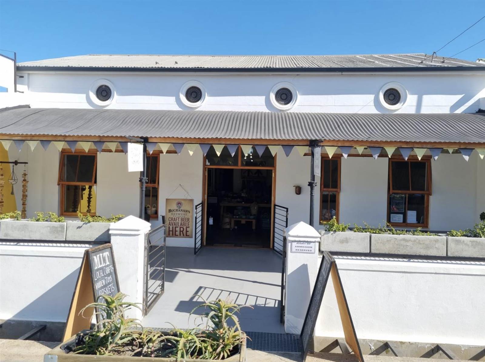 135  m² Commercial space in Tulbagh photo number 2