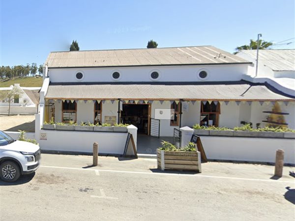 135  m² Commercial space in Tulbagh