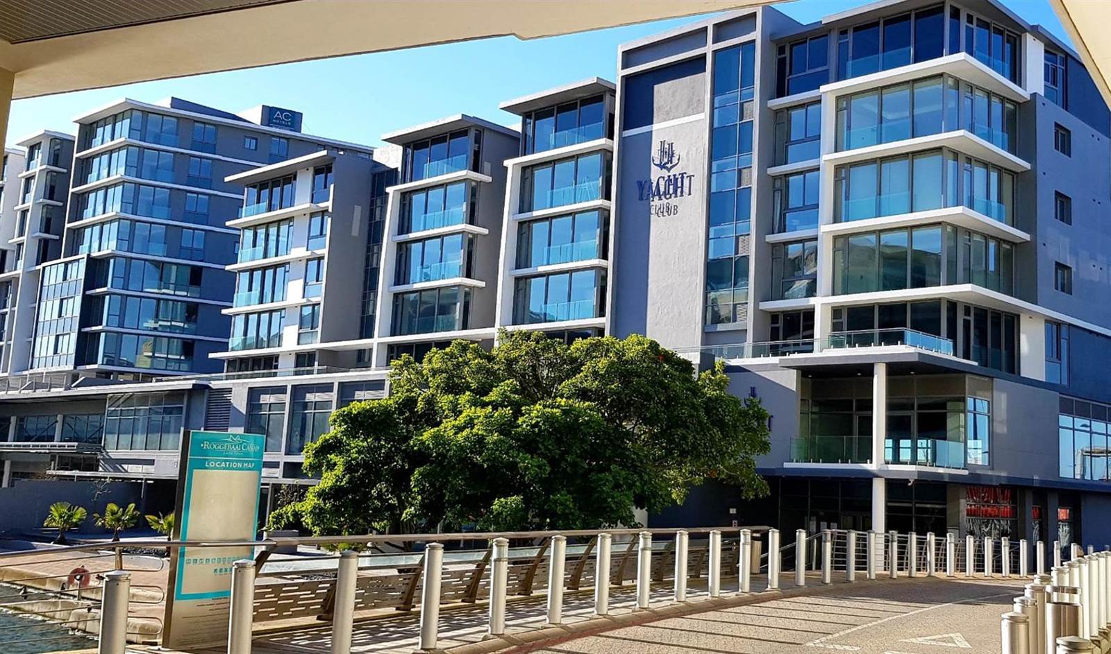 1 Bed Apartment in Foreshore photo number 1