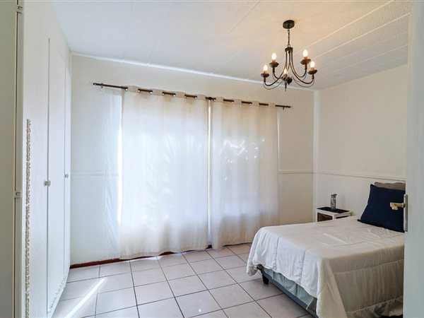 2 Bed Apartment