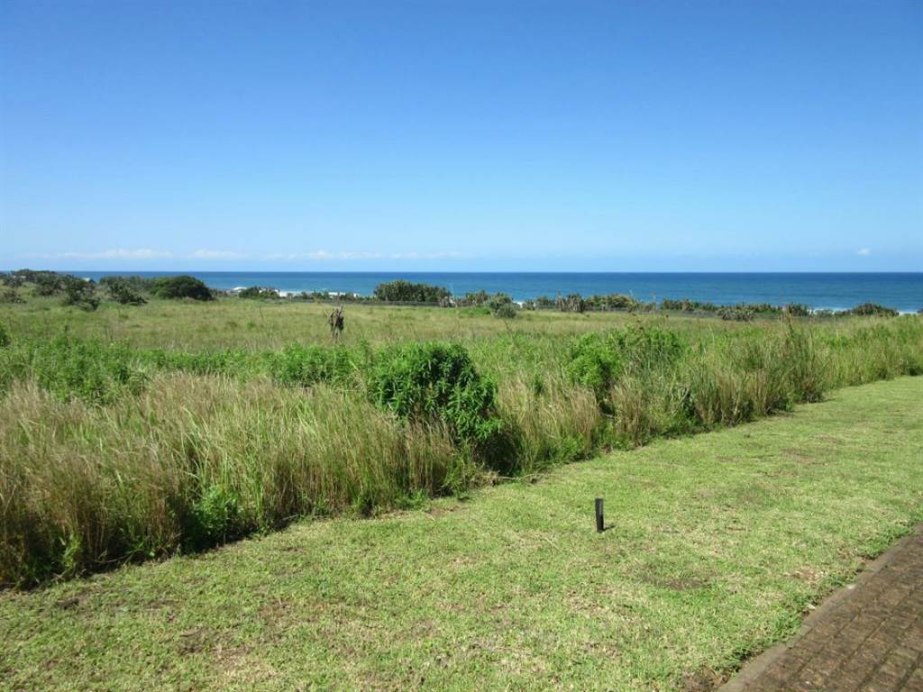 2048 m² Land available in Leisure Bay photo number 4