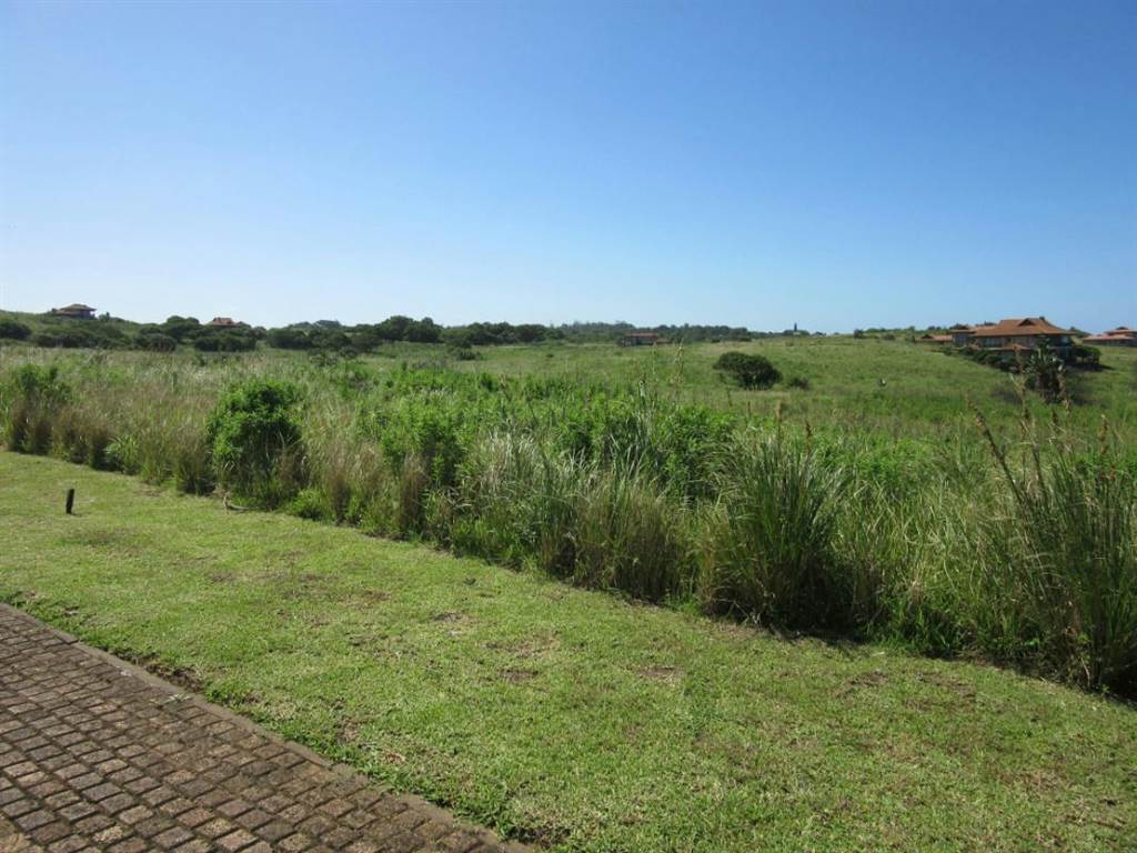 2048 m² Land available in Leisure Bay photo number 3