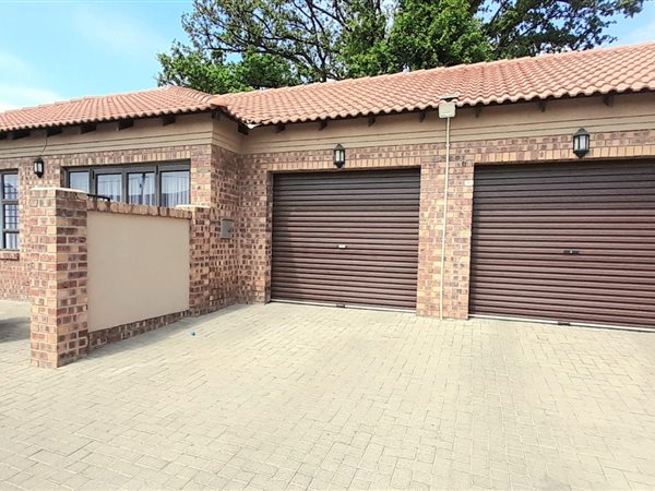 3 Bed Townhouse in Ermelo