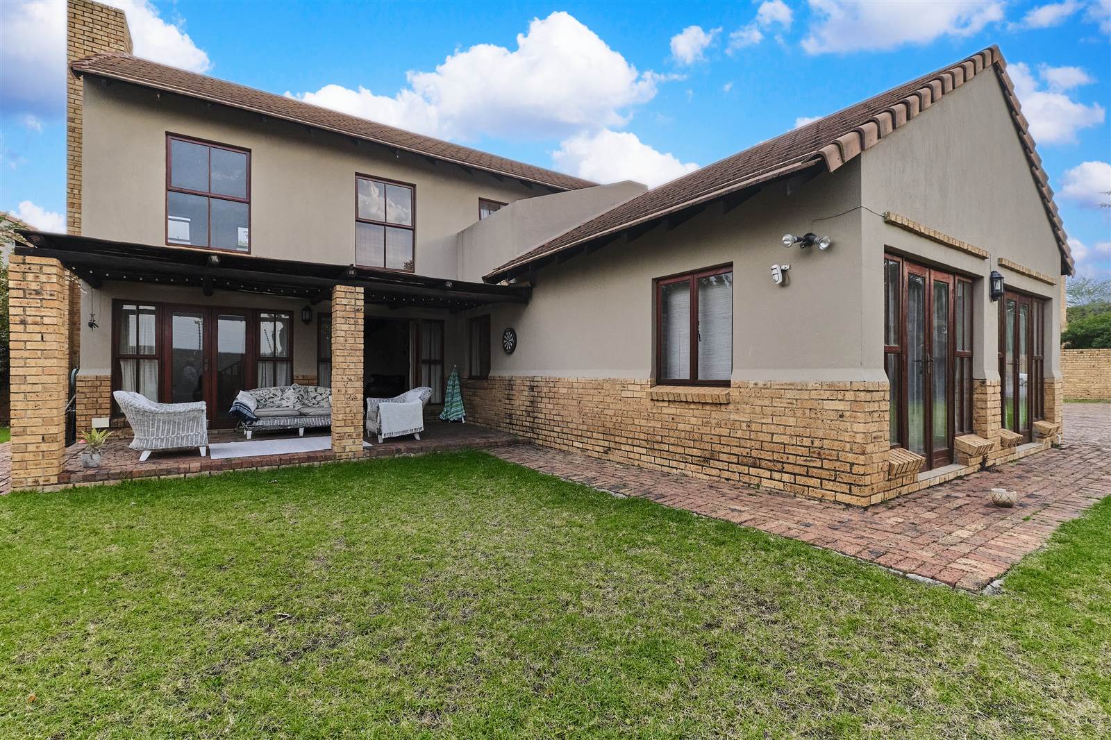 3 Bed Cluster in Ruimsig photo number 1