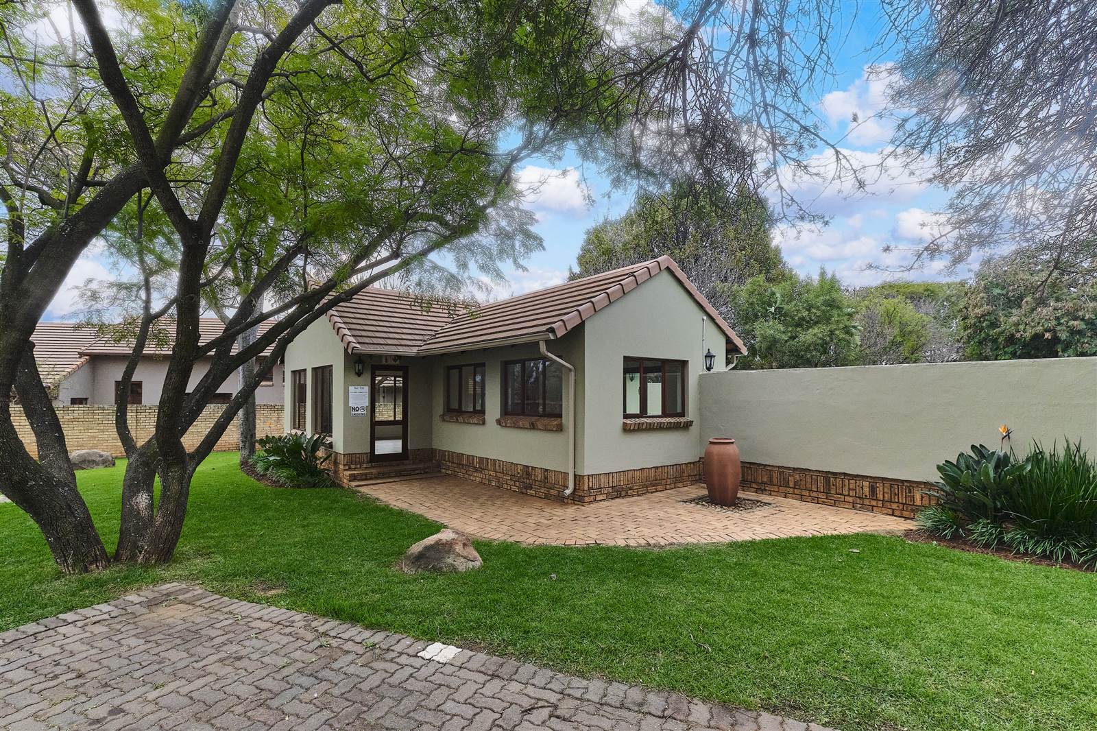 3 Bed Cluster in Ruimsig photo number 23