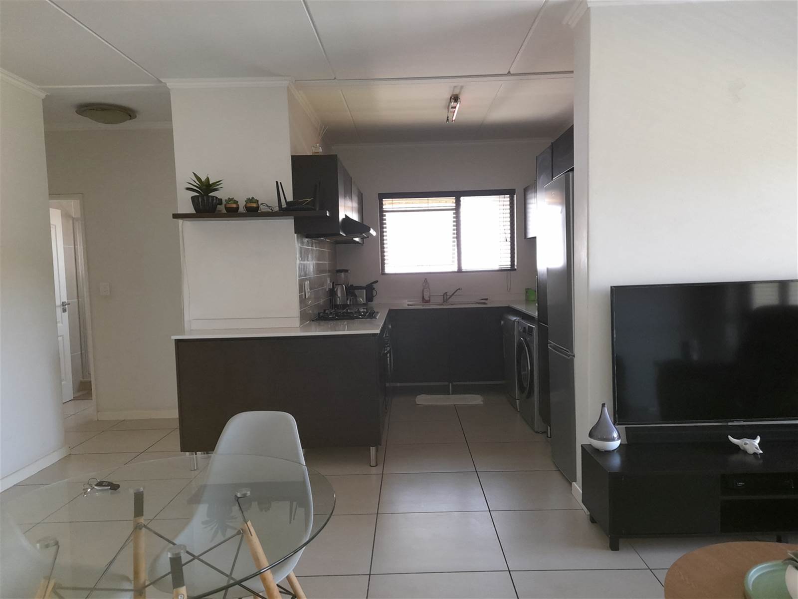 3 Bed Apartment in Kyalami Hills photo number 5