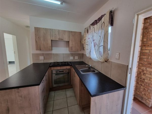 2 Bed Townhouse in Princess AH