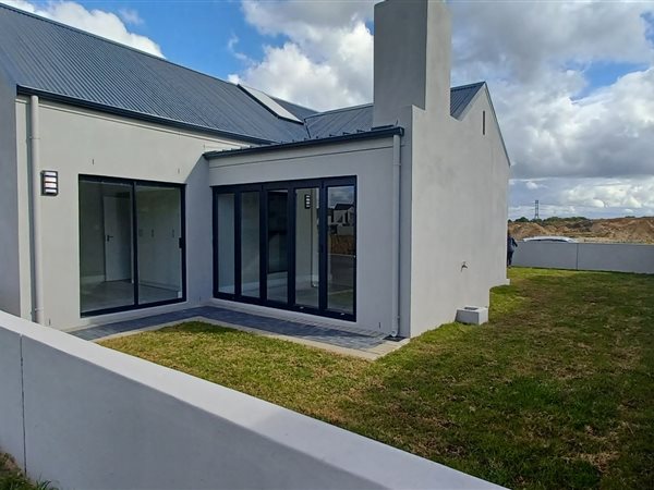 3 Bedroom House 3 Bedroom House