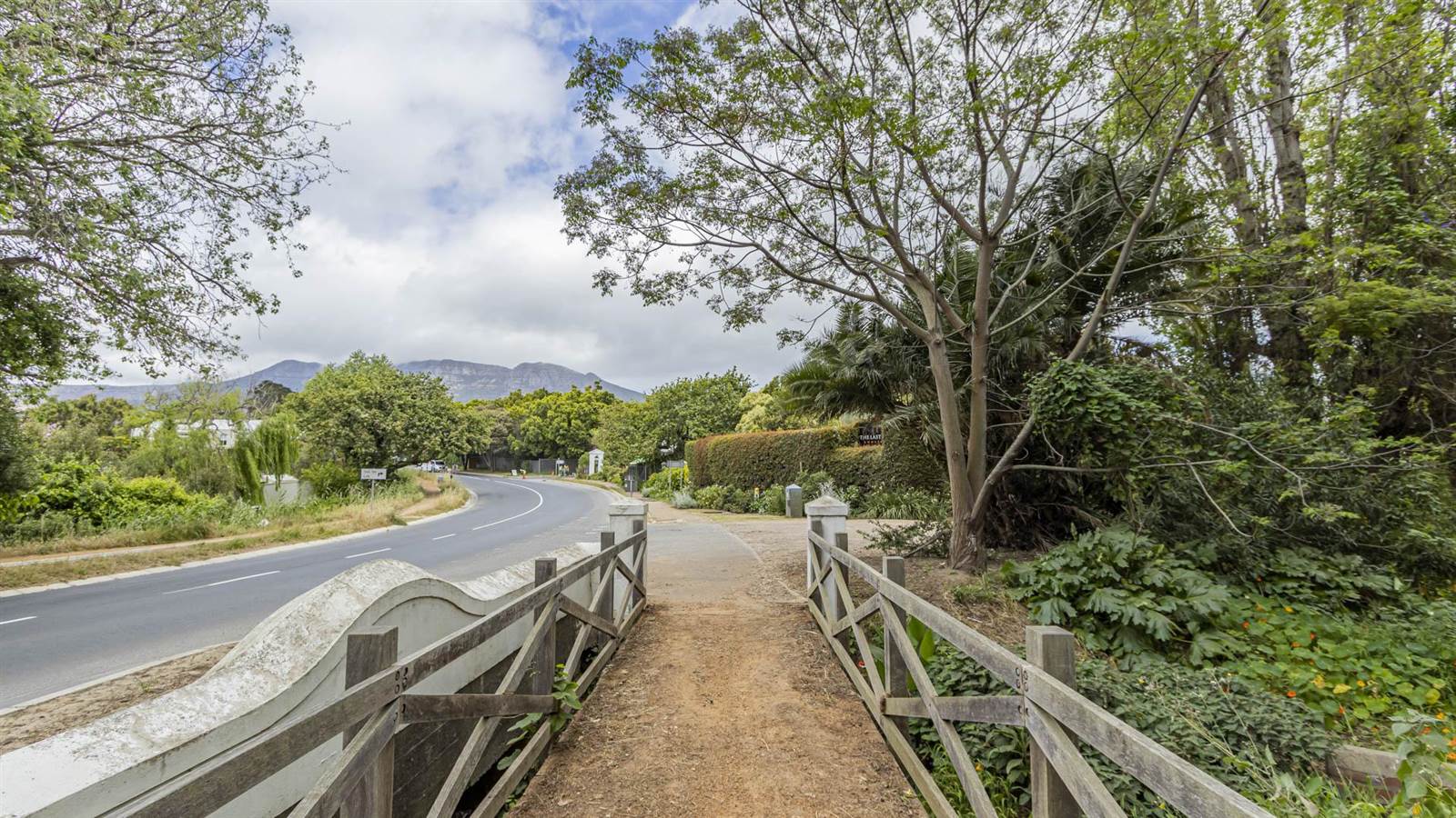 3024 m² Land available in Constantia photo number 11