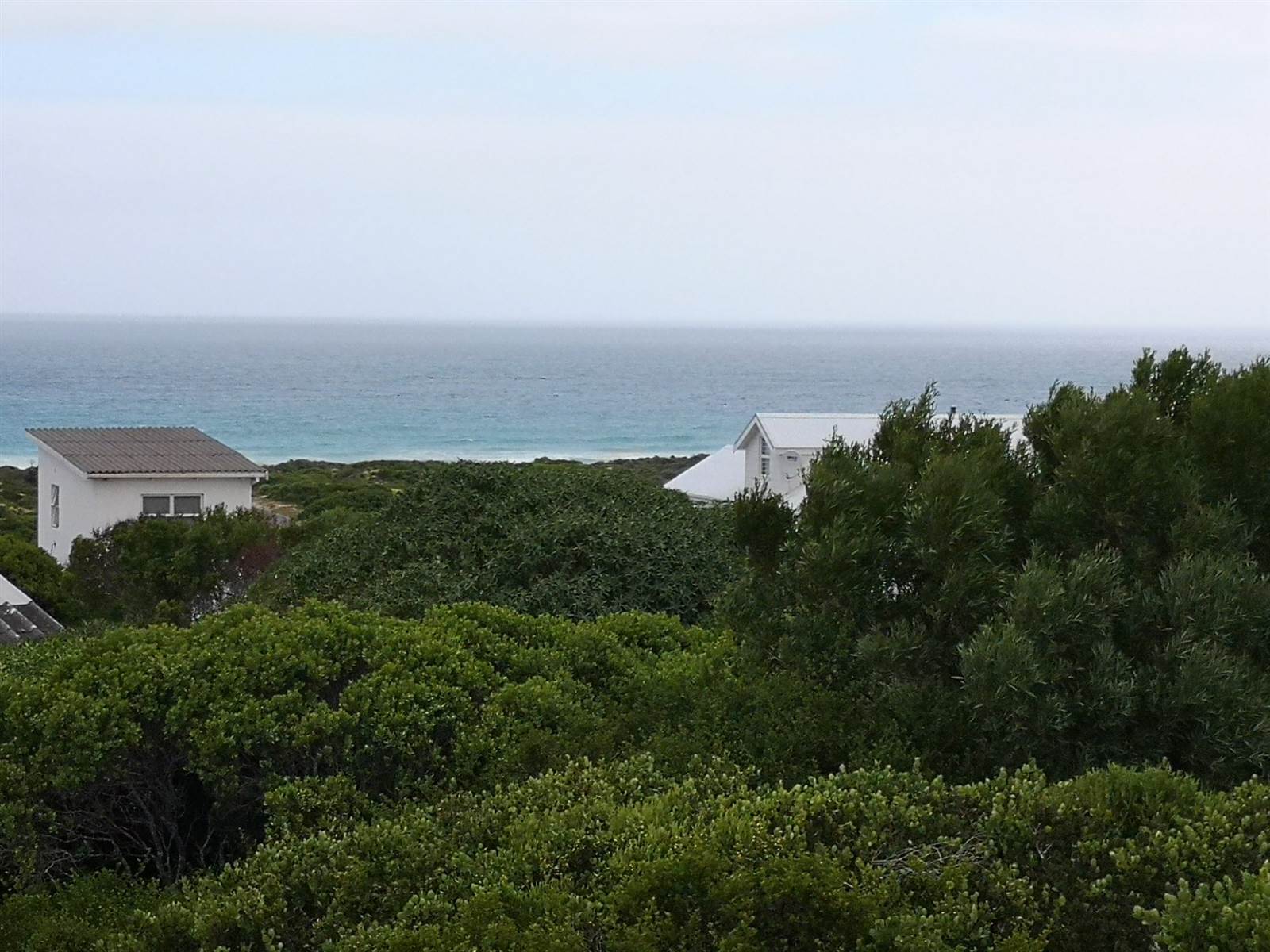 833 m² Land available in Pearly Beach photo number 4