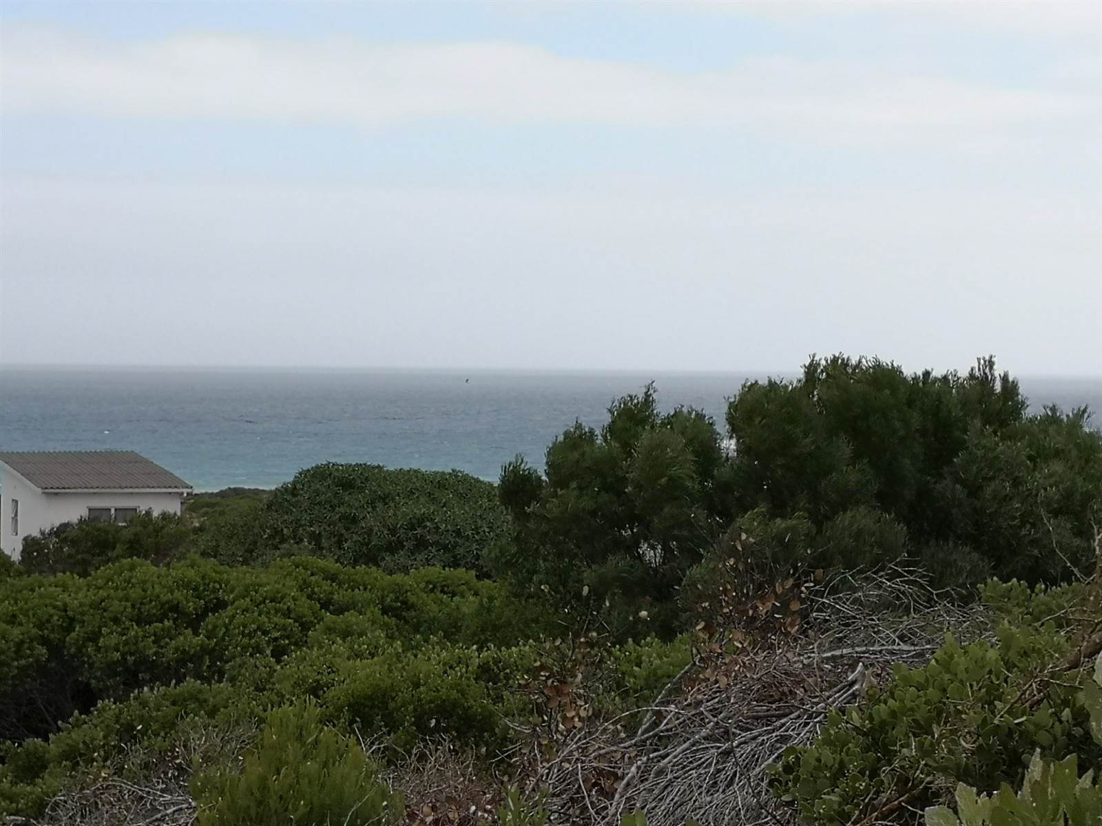 833 m² Land available in Pearly Beach photo number 8