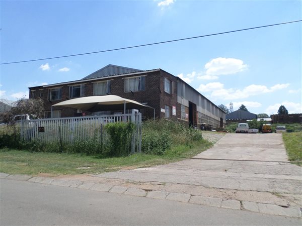 1500  m² Commercial space in Daleside