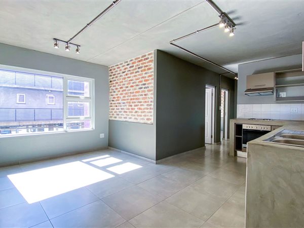 2 Bed Apartment in Johannesburg North