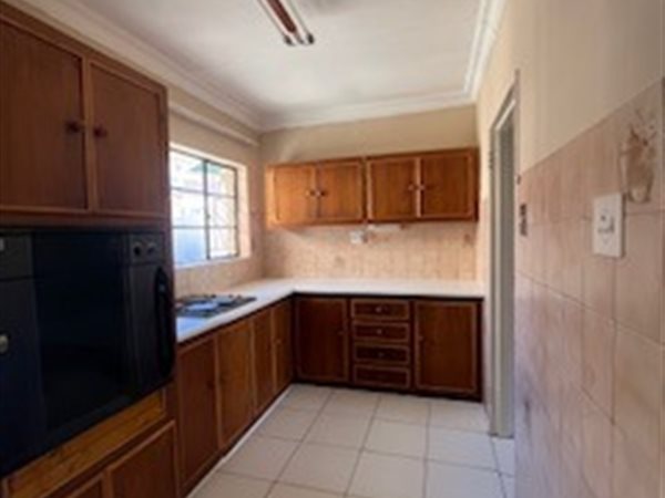 3 Bed Townhouse in Ladybrand