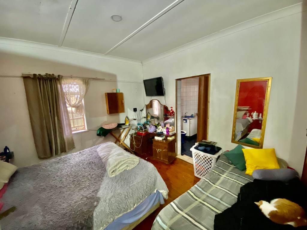 5 Bed House in Algoa Park photo number 12