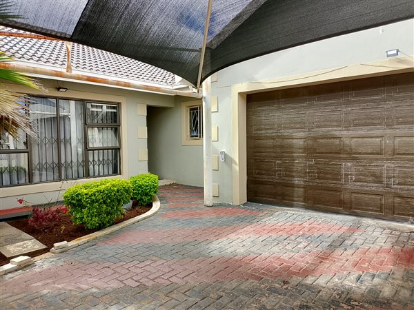 3 Bedroom House 3 Bedroom House