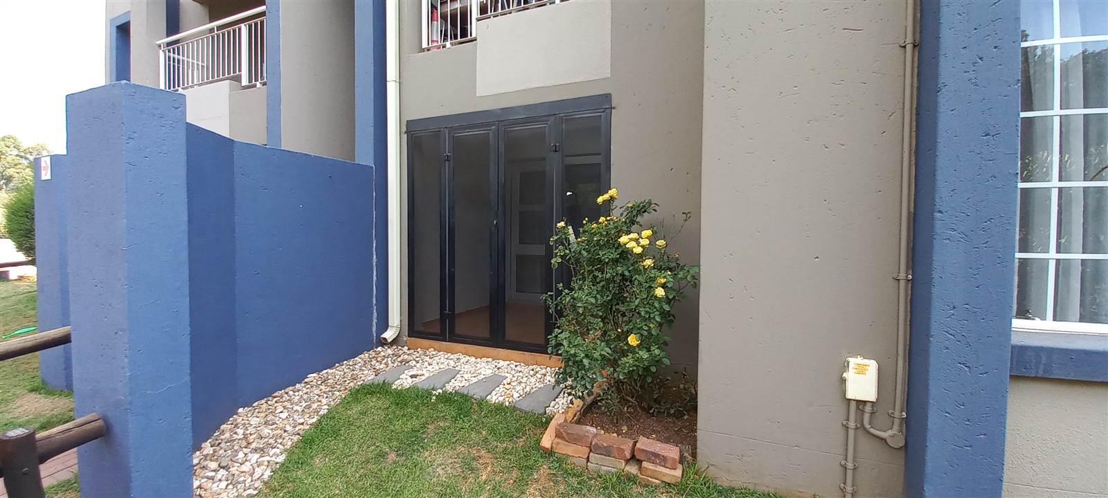 2 Bed Townhouse in Benoni North photo number 18