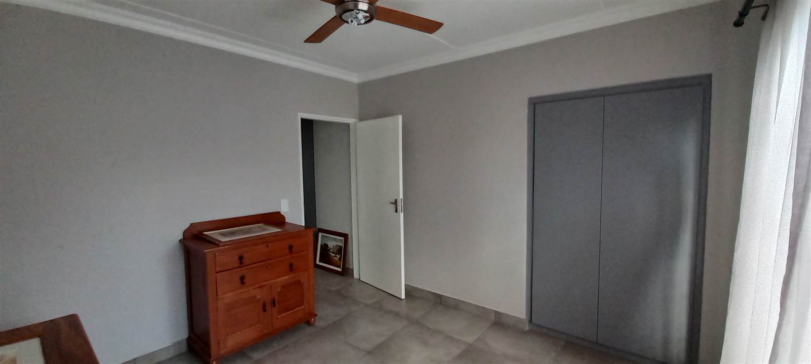 2 Bed Townhouse in Benoni North photo number 12