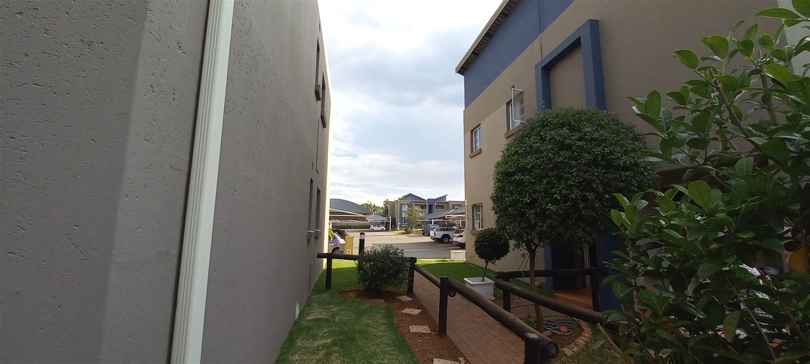 2 Bed Townhouse in Benoni North photo number 20