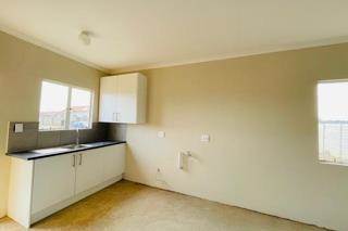 2 Bed House in Leondale photo number 5