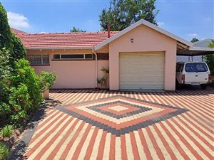3 Bed House in Bonaero Park