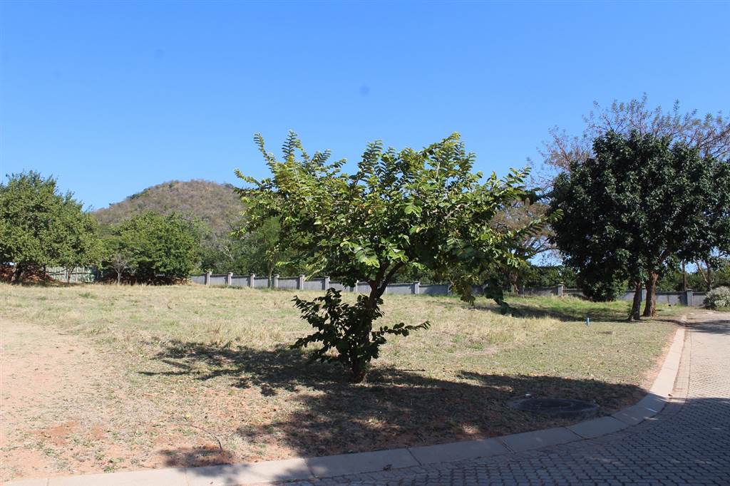707 m² Land available in Hazyview photo number 2