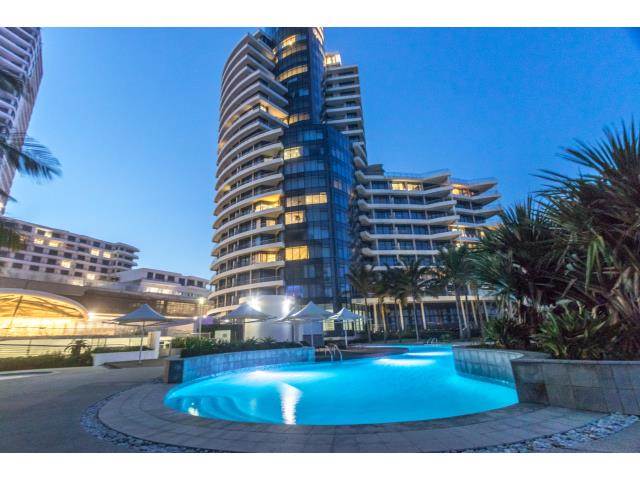 3 Bed Penthouse in Umhlanga Rocks photo number 2