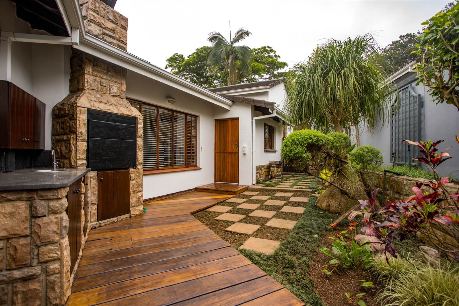 3 Bed Simplex in Kloof photo number 14