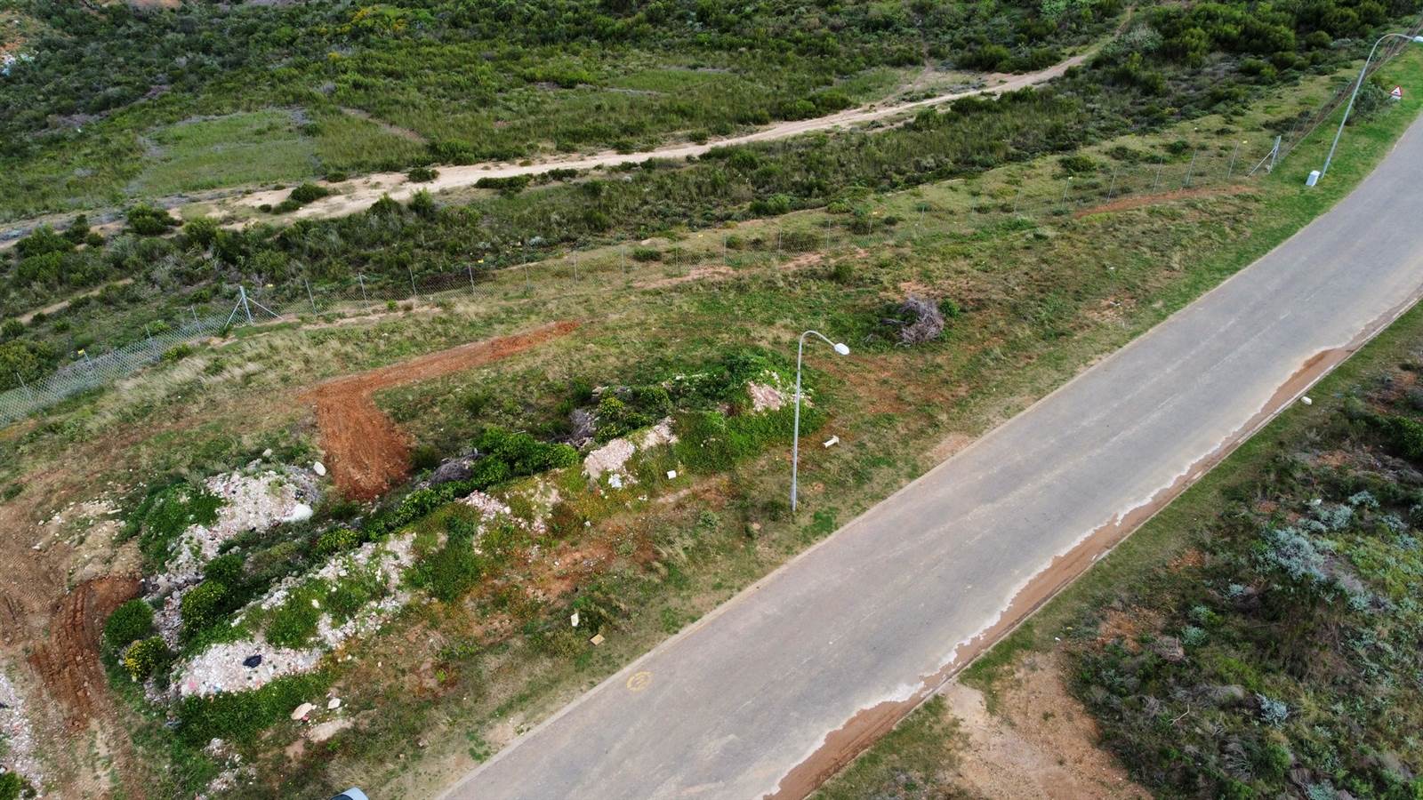 1500 m² Land available in Mossel Bay Central photo number 1