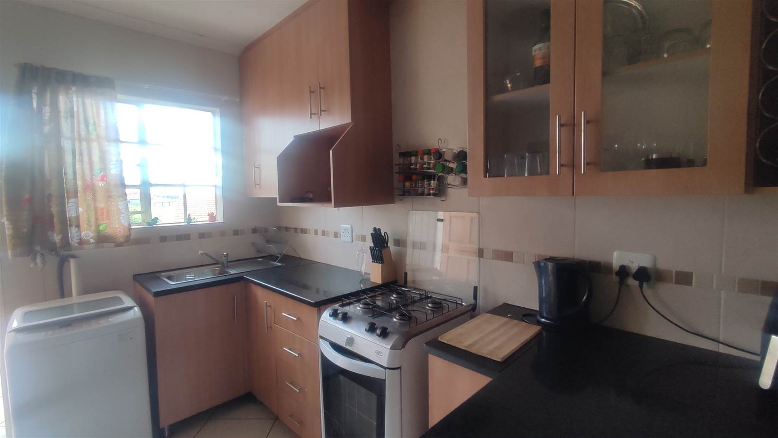 2 Bed Apartment in Riversdale photo number 3