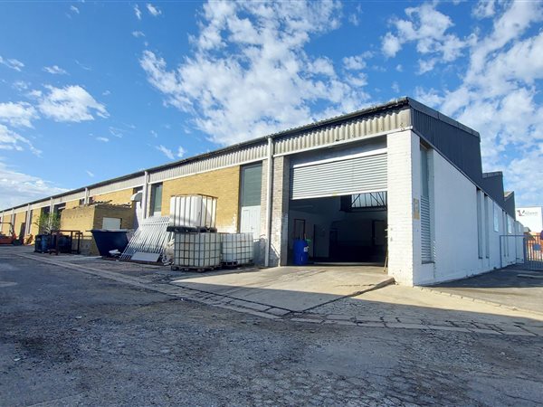 450  m² Industrial space