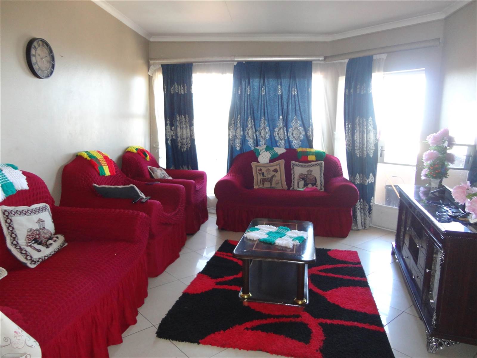 2 Bed Flat in Southernwood photo number 7