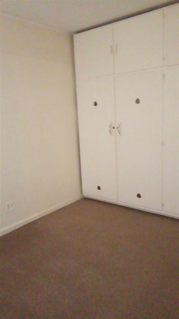 3 Bed Apartment in Morningside photo number 17