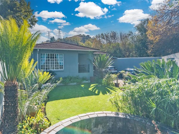 3 Bedroom House 3 Bedroom House
