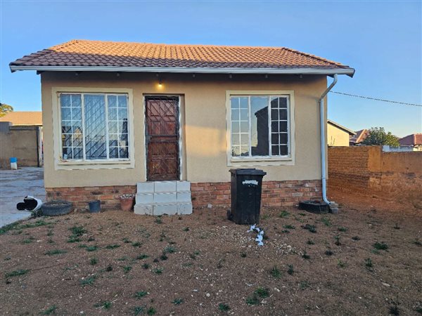 2 Bedroom House 2 Bedroom House
